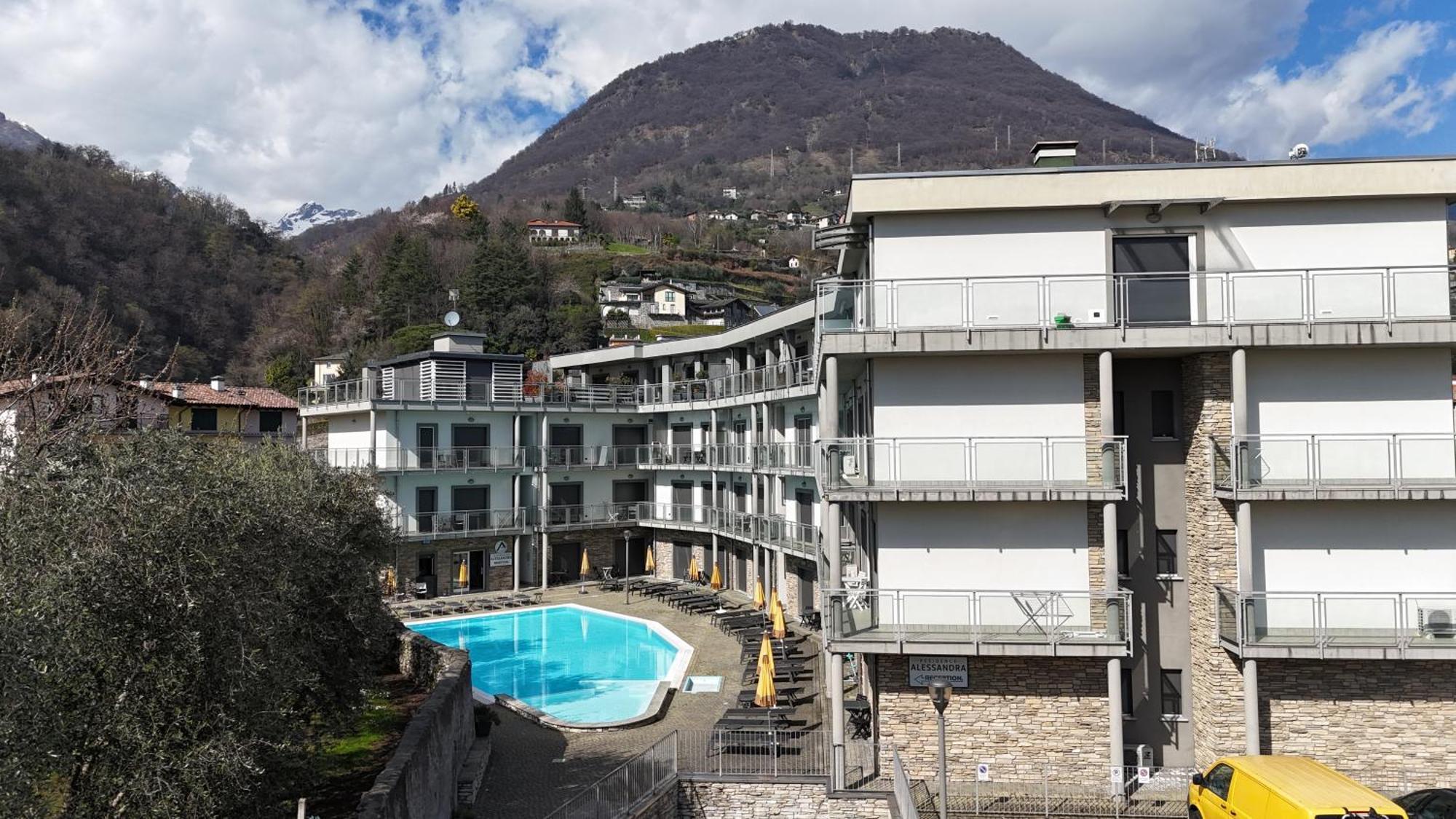 Hotel Residence Alessandra Domaso Exterior foto
